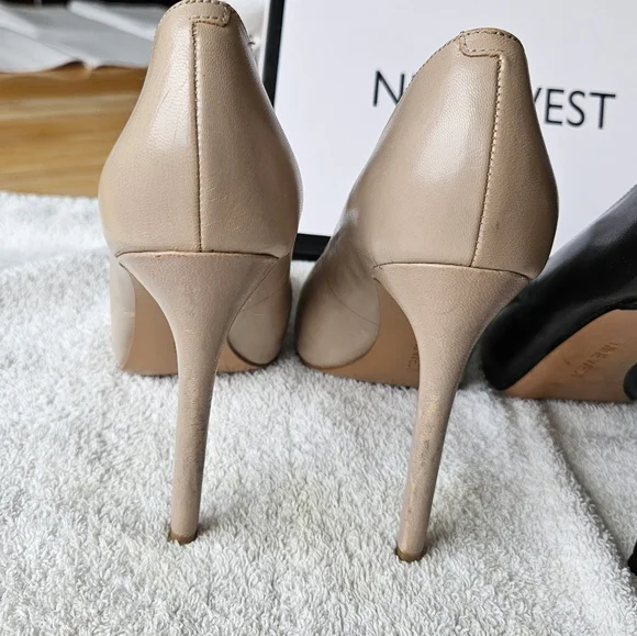 Nine West Two-Tone Pointed Toe Pumps in Black and Taupe size 6.5 - Picture 5 of 14